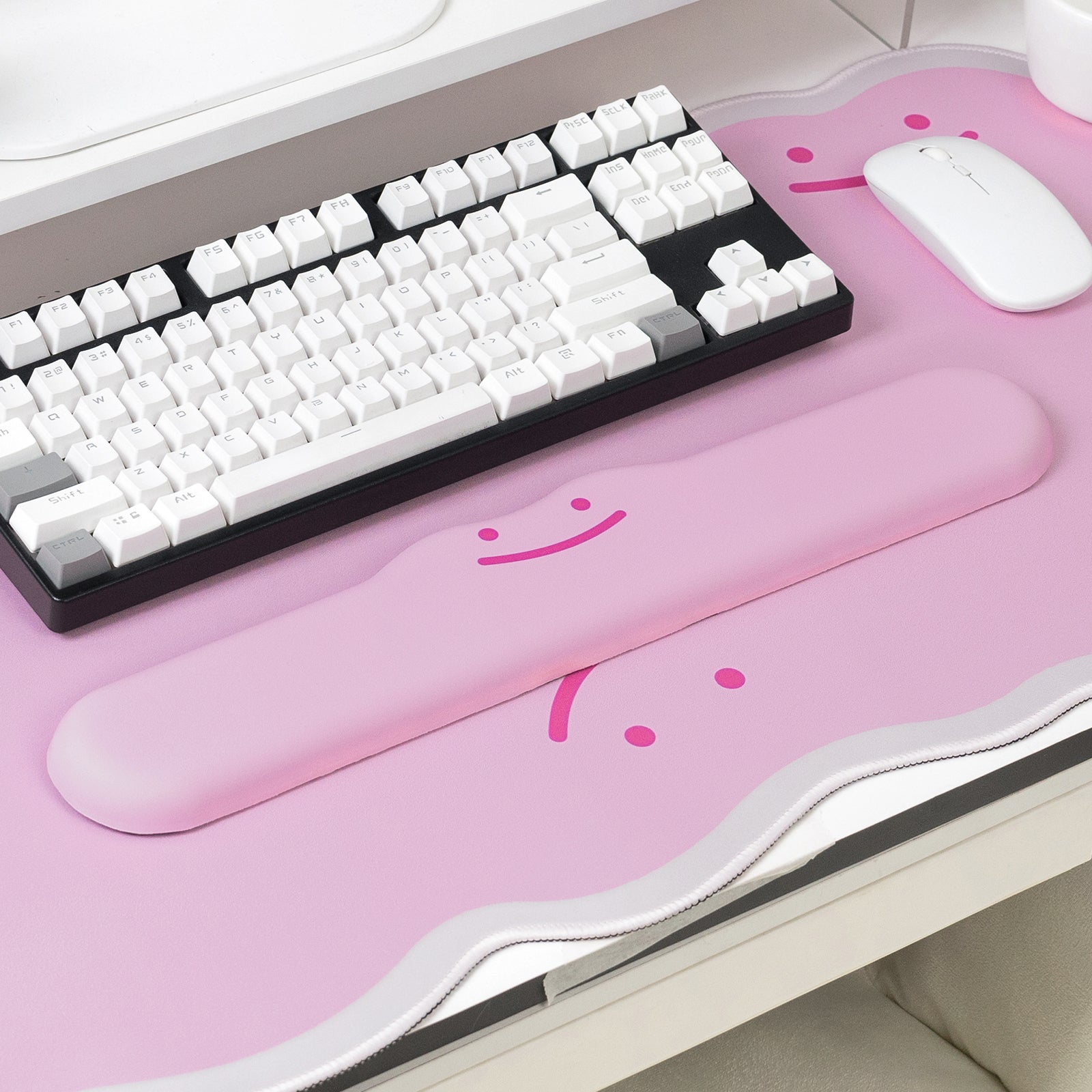 WISHAVEN Ditto Mouse Pad