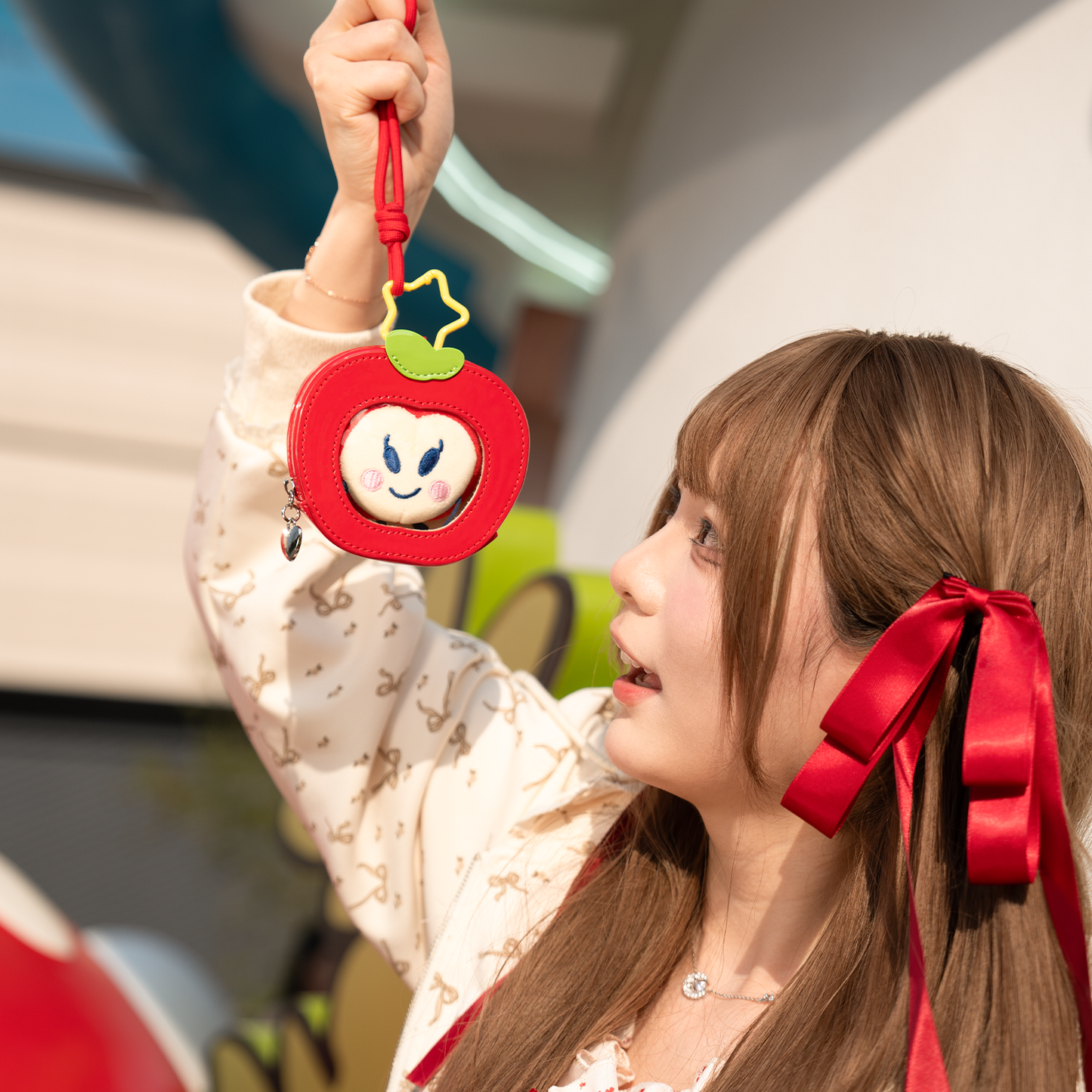 BUBBLELOGUS Apple House Carrying Case For Tamagotchi Paradise/uni